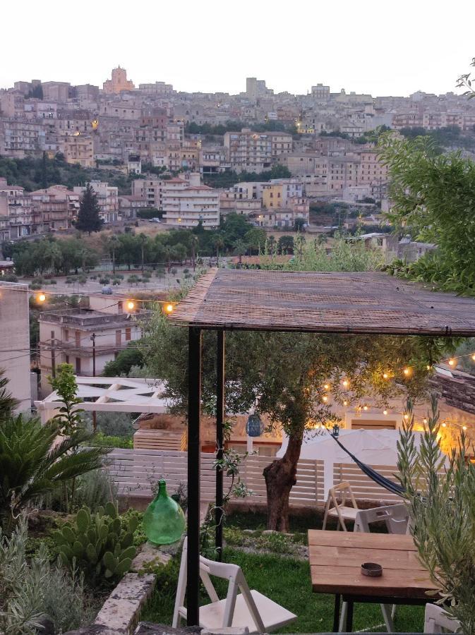 Vila Casa Sabir Modica Exteriér fotografie